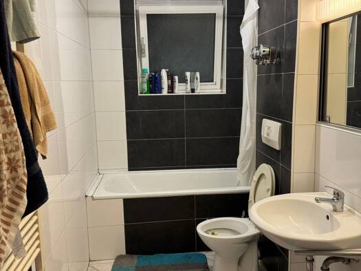 Terrassenwohnung zur Miete 1.300 € 5 Zimmer 110 m² Geschoss EG/2 frei ab 01.01.2026 Remseck-Pattonville Remseck am Neckar 71686