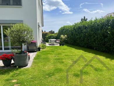Einfamilienhaus zum Kauf 649.000 € 7 Zimmer 215 m² 700 m² Grundstück Nordwest, Bez.1121 Zweibrücken 66482