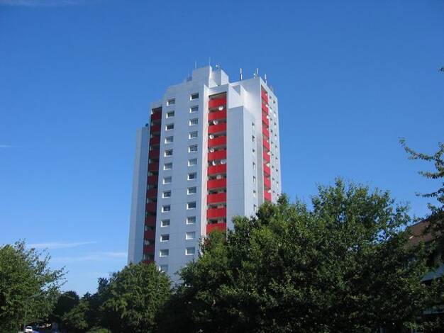 Wohnung zur Miete 748 € 4 Zimmer 88,3 m² 5. Geschoss frei ab sofort Almatastraße 29 Walle West 28219