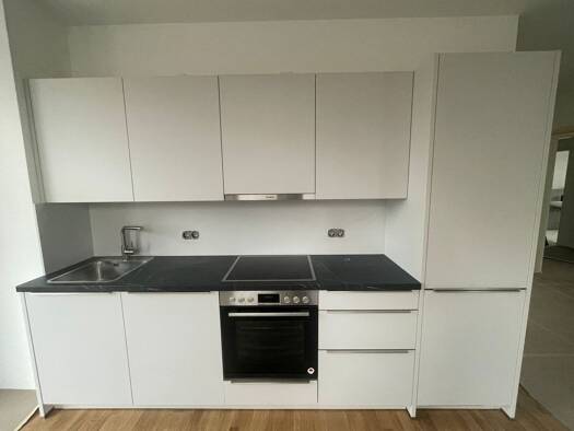 Wohnung zur Miete - Erstbezug 1.019 € 3 Zimmer 92,6 m² EG frei ab 01.02.2026 Gransee 16775