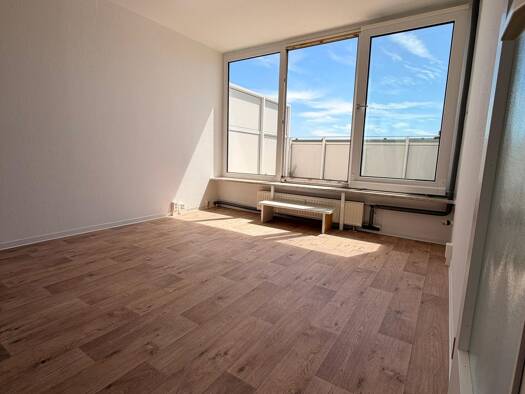 Wohnung zur Miete 551 € 2 Zimmer 55 m² Geschoss 5/5 frei ab 01.10.2026 Lütten Klein Nordwest 2 18107