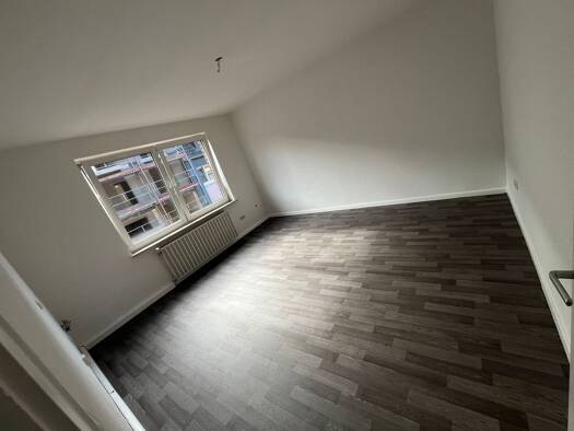 Wohnung zur Miete 175 € 1 Zimmer 23,3 m² Geschoss 1/3 frei ab sofort Eisenheim Oberhausen 46117