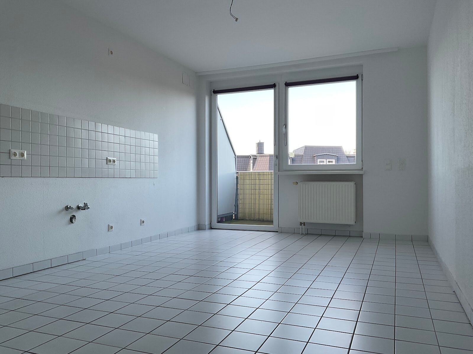 Wohnung zur Miete 679 € 2 Zimmer 76,8 m²<br/>Wohnfläche 2.<br/>Geschoss 01.02.2025<br/>Verfügbarkeit Rathausplatz 1B Schkeuditz Schkeuditz 04435