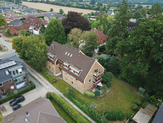 Wohnung zum Kauf 178.000 € 2 Zimmer 65 m² 2. Geschoss Pansdorf Pansdorf, Holstein 23689