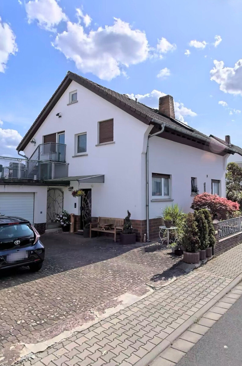 Mehrfamilienhaus zum Kauf 448.000 € 9 Zimmer 227 m²<br/>Wohnfläche 512 m²<br/>Grundstück Reinheim Reinheim 64354