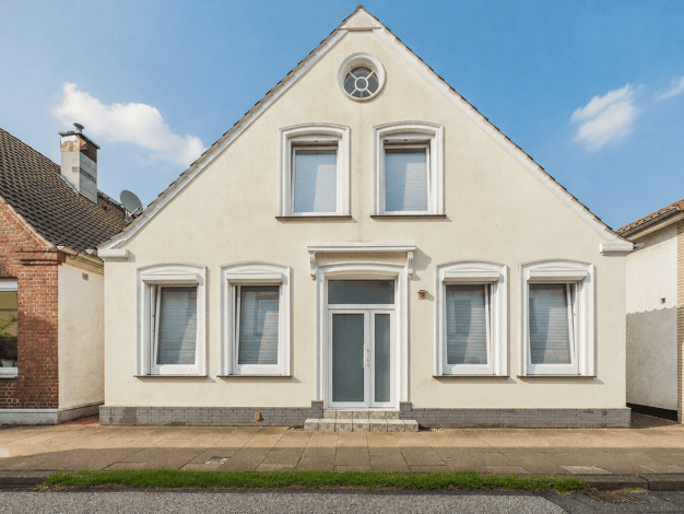 Einfamilienhaus zum Kauf 479.000 € 7 Zimmer 178 m² 275 m² Grundstück Elmshorn 25335