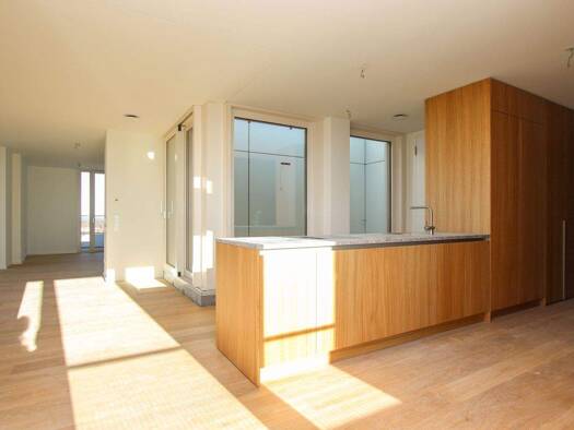 Wohnung zur Miete 3.653 € 3 Zimmer 136,7 m² 10. Geschoss frei ab 15.03.2026 Memminger Platz 4 Moosach München 80997