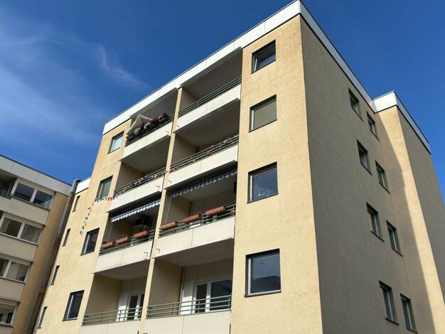 Wohnung zum Kauf 219.000 € 2 Zimmer 71 m² 1. Geschoss Westend Charlottenburg-Wilmersdorf 14052