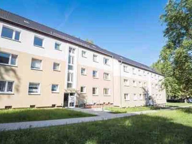 Wohnung zur Miete 750 € 2,5 Zimmer 65,5 m² 1. Geschoss frei ab 16.10.2026 Wandsbeker Ring 16 Geesthacht 21502