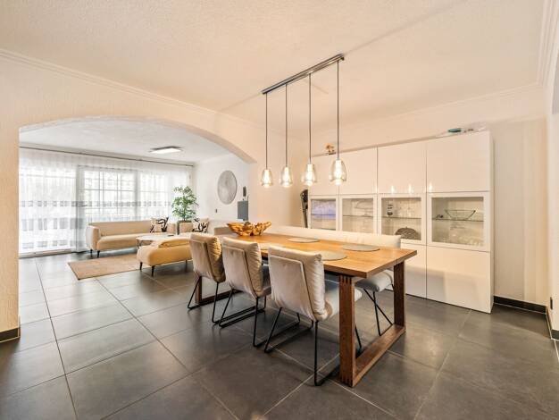 Reihenmittelhaus zum Kauf 630.000 € 7 Zimmer 174 m² 174 m² Grundstück Schwaigern Schwaigern 74193