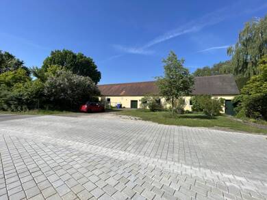 Lagerhalle zur Miete 5,65 € 230,8 m² Lagerfläche Sandizell Schrobenhausen / Sandizell 86529