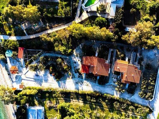 Haus zum Kauf 1.400.000 € 500 m² 4.000 m² Grundstück ??????? 20300