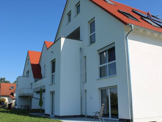 Wohnung zur Miete 750 € 2 Zimmer 82 m² Geschoss 1/3 frei ab sofort Falkenstraße Heilsbronn 91560