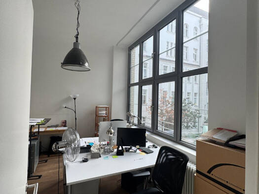 Bürofläche zur Miete provisionsfrei 900 € 24 m² Bürofläche Heinrich-Roller-Straße Prenzlauer Berg Berlin 10405