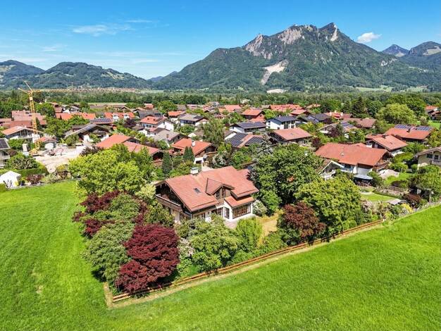 Einfamilienhaus zum Kauf 1.750.000 € 6 Zimmer 252 m² 1.281 m² Grundstück Flintsbach Flintsbach am Inn 83126