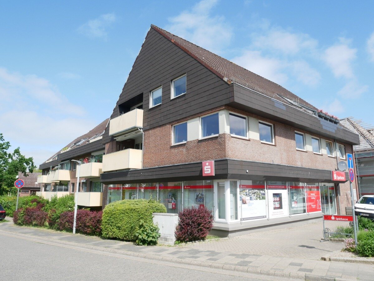 Wohnung zum Kauf 125.000 € 3 Zimmer 74 m²<br/>Wohnfläche 3.<br/>Geschoss Haus der Arbeiterwohlfahrt Schleswig 24837