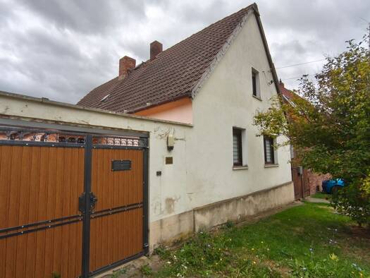 Einfamilienhaus zum Kauf provisionsfrei 53.500 € 6 Zimmer 97 m² 456 m² Grundstück frei ab sofort Beesenlaublingen Könnern 06420