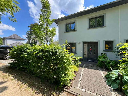 Doppelhaushälfte zur Miete 2.500 € 7 Zimmer 210 m² 300 m² Grundstück frei ab sofort Forstallee 49a Zeuthen 15738