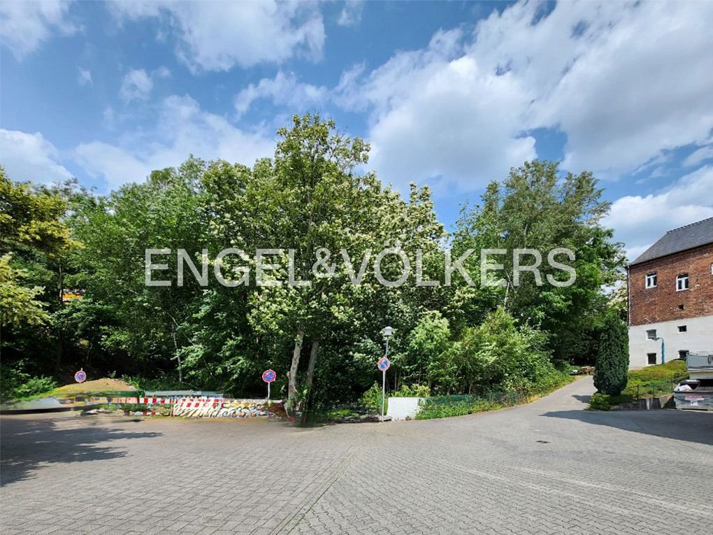 Grundstück zum Kauf 189.000 € 1.645 m²<br/>Grundstück Höhr-Grenzhausen 56203