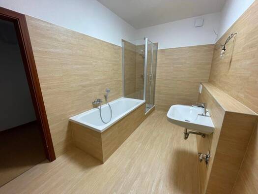 Maisonette zur Miete 770 € 3 Zimmer 110 m² Geschoss 2/3 frei ab 01.10.2026 Katharinenstraße 84 Eisenach Eisenach 99817