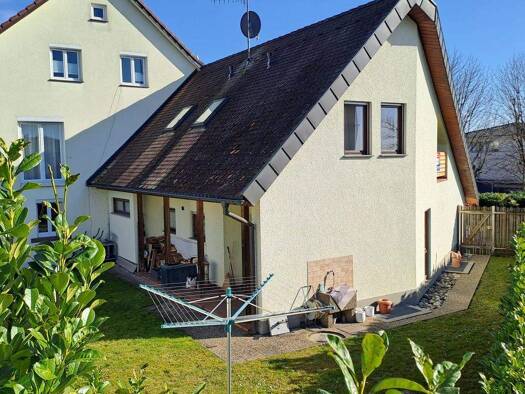Einfamilienhaus zum Kauf 499.000 € 4,5 Zimmer 134 m² 390 m² Grundstück Bahnhofstraße 15/2 Efringen-Kirchen 79588