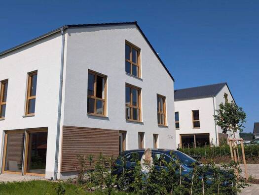 Doppelhaushälfte zum Kauf provisionsfrei 468.000 € 6 Zimmer 130 m² Auf der Warte 10 Heskem Ebsdorfergrund 35085