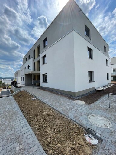 Penthouse zur Miete 1.200 € 3 Zimmer 69,5 m² 3. Geschoss frei ab sofort Neuhaldenstraße 60 Korntal Korntal 70825