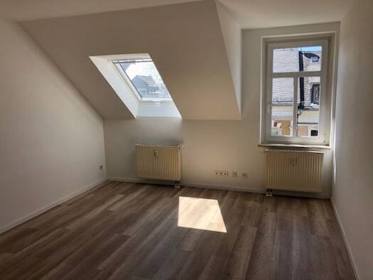 Wohnung zur Miete 300 € 2 Zimmer 51,1 m² 4. Geschoss frei ab 01.01.2027 Matthesstraße 46 Schloßchemnitz Chemnitz 09113