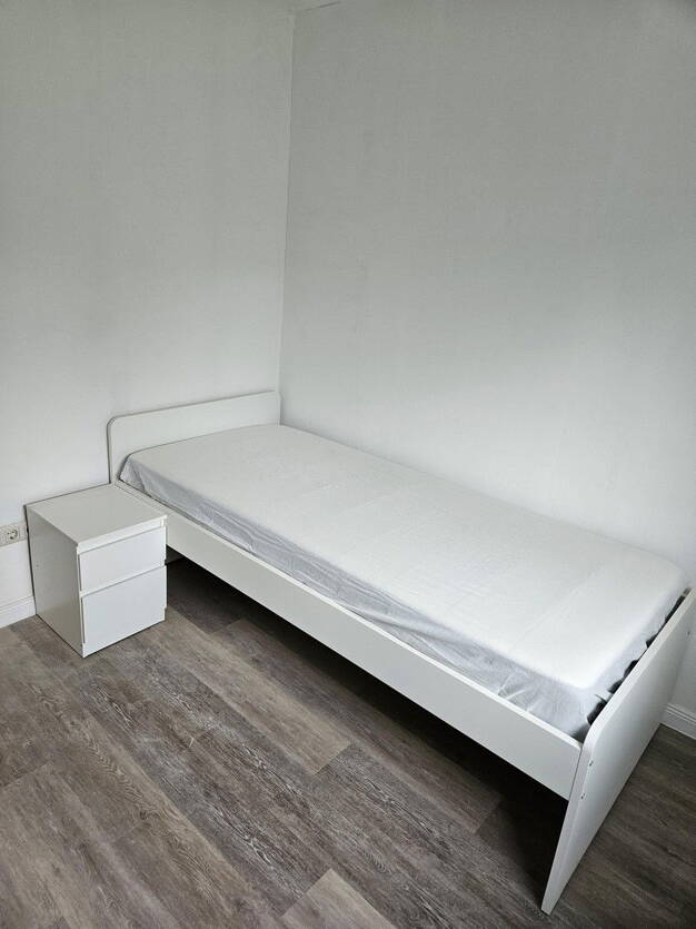 WG-Zimmer zur Miete Wohnen auf Zeit 420 € 10 m² 1. Geschoss frei ab sofort Hagenbach Bad Friedrichshall 74177
