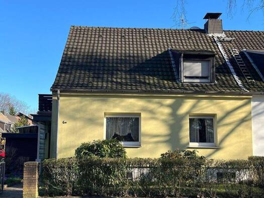 Mehrfamilienhaus zum Kauf 335.000 € 5 Zimmer 110 m² 434 m² Grundstück frei ab sofort Giesbertstr.6a Osterfeld-West Oberhausen 46117