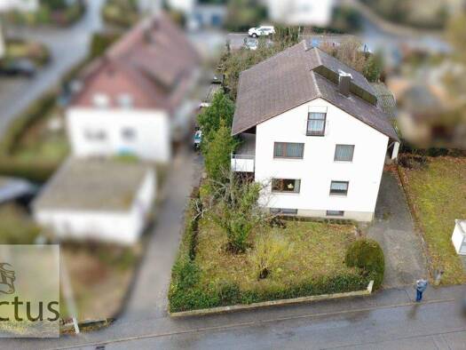 Mehrfamilienhaus zum Kauf 660.000 € 8,5 Zimmer 239 m² 710 m² Grundstück Großgartach Leingarten 74211