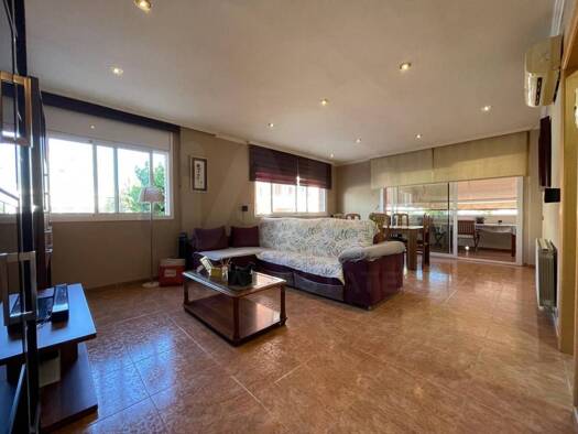 Wohnung zum Kauf 370.000 € 4 Zimmer 75 m² 1. Geschoss Vilanova i la Geltrú 08800