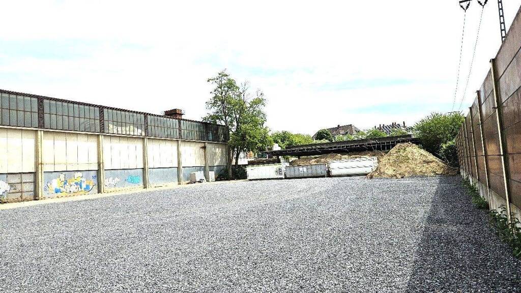 Lagerhalle zur Miete 4.500 € 3.500 m² Lagerfläche Seckenheim Mannheim 68239