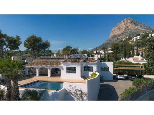 Haus zum Kauf 1.150.000 € 1.100 m² Grundstück Jávea (Xabia) 03730