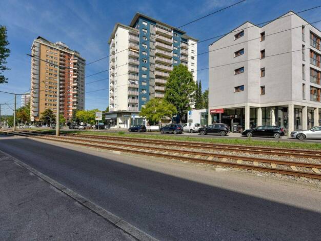 Wohnung zum Kauf 198.000 € 2 Zimmer 60,2 m² 1. Geschoss frei ab 01.10.2026 Haldenrainstraße 75 Rot Stuttgart 70437