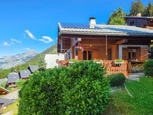 Gastronomie/Hotel zum Kauf 875.000 € 7.285 m² Grundstück Châtel 74390