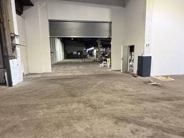 Lagerhalle zur Miete provisionsfrei 3.500 € 900 m² Lagerfläche Posener Straße 35 St. Lorenz Nord St. Lorenz-Nord 23554