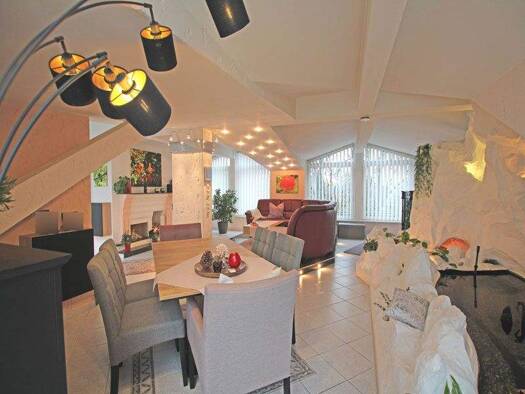 Wohnung zum Kauf 365.000 € 3 Zimmer 130 m² Ronsdorf Wuppertal 42369