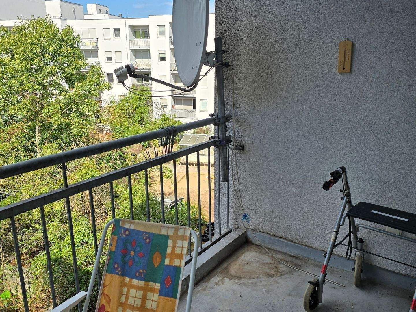 1 Zimmer mit Balkon und Tiefgaragenstellplatz – Gottfriedstraße 24, 90478 Nürnberg – Vorschaubild 7