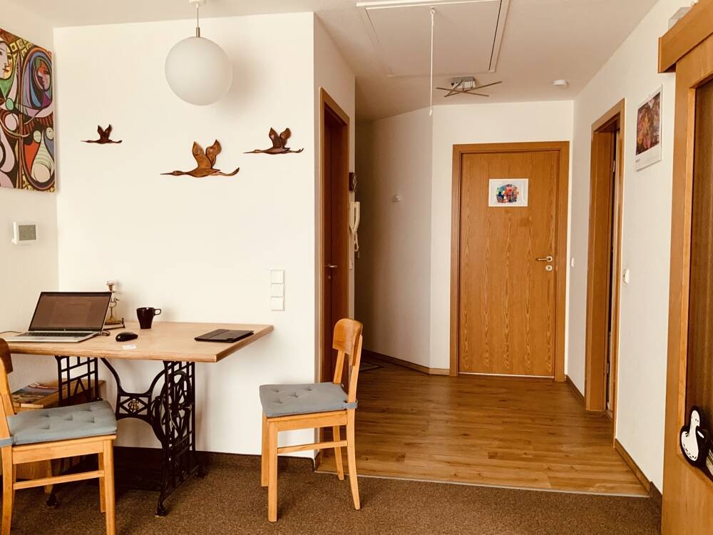 Immobilie in Radeburg - Helle Dachgeschoßwohnung mit Süd-Balkon Nähe DD-Klotzsche - Bild 3