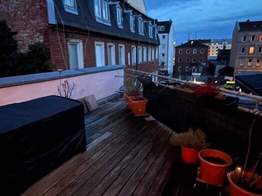 Studio zur Miete 795 € 1 Zimmer 49 m² 3. Geschoss frei ab 01.05.2026 Salzstraße 10 Südstadt Fürth 90762