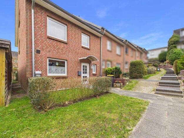 Reihenendhaus zum Kauf 415.000 € 5 Zimmer 118 m² 280 m² Grundstück frei ab 15.07.2026 Bad Oldesloe 23843