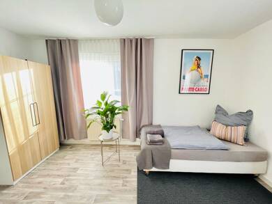 Wohnung zum Kauf 45.000 € 2 Zimmer 58 m² Geschoss EG/3 frei ab sofort Klosterlausnitzer Straße 53 Eisenberg Eisenberg 07607