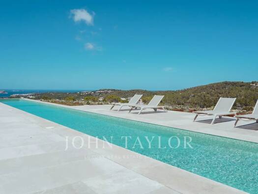 Villa zum Kauf provisionsfrei 945 m² 34.035 m² Grundstück Cala Tarida 07829