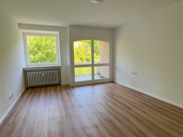 Wohnung zur Miete 781 € 2 Zimmer 66,6 m² 2. Geschoss frei ab sofort Bad Pyrmont 31812