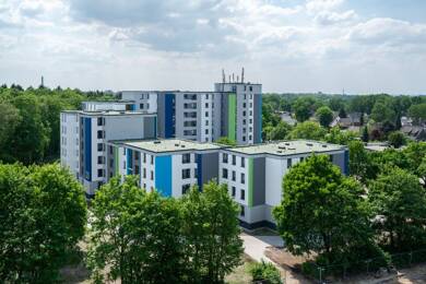 Wohnung zur Miete 1.029 € 2,2 Zimmer 84,3 m² 3. Geschoss frei ab 01.08.2025 Heinestraße 10 Wedel 22880
