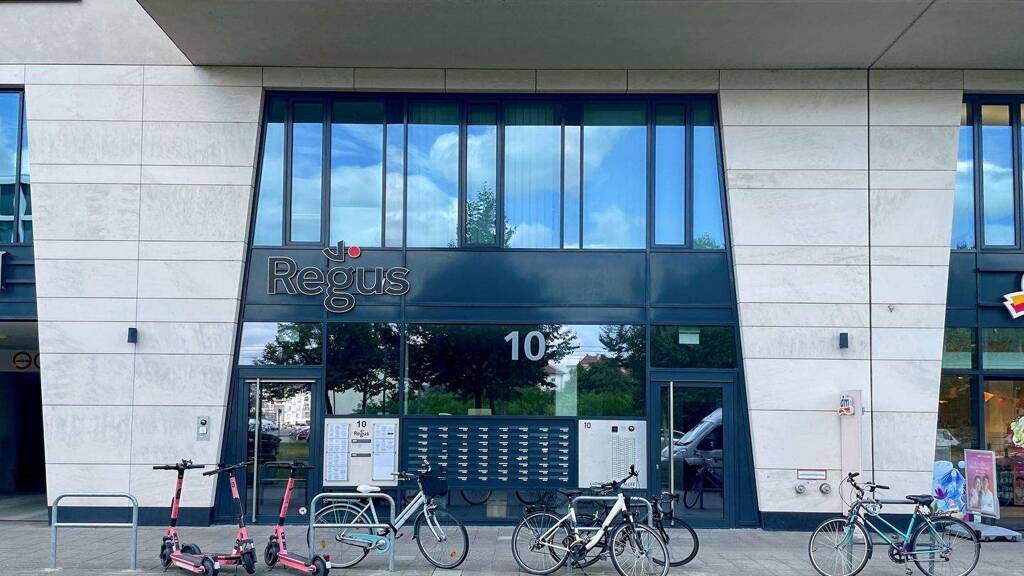 Bürofläche zur Miete provisionsfrei 609 € 10 m² Bürofläche Ludwig-Erhard-Allee 10 Oststadt Karlsruhe 76131