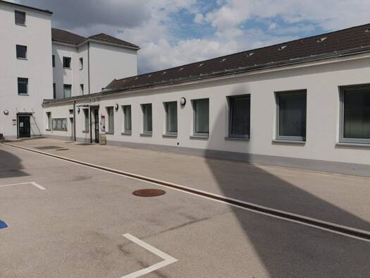 Büro zur Miete 159 € 1 Zimmer 15,9 m² Bürofläche Kulturstraße 1 Oberwaltersdorf 2522