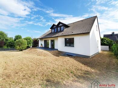 Einfamilienhaus zum Kauf 5 Zimmer 269 m² 690 m² Grundstück Neunkirchen Neunkirchen a. Brand 91077