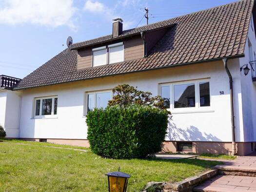 Mehrfamilienhaus zum Kauf 445.000 € 7 Zimmer 212,2 m² 1.456 m² Grundstück Eichbergstraße 50 Grunbach Engelsbrand 75331